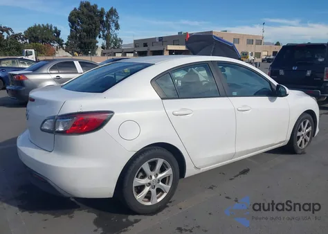 2010 Mazda Mazda3 I Touring из США, поврежденный, VIN JM1BL1SG3A1103733